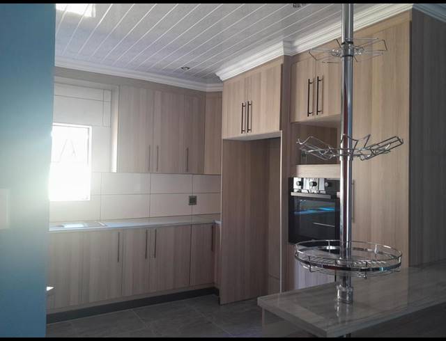 2 BEDROOM APARTMENT FOR SALE IN LADANNA